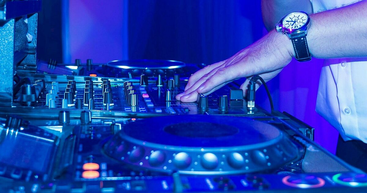 Mainfranken: Das Nachtleben kehrt in die Region zurück… – 106,9 Radio Gong Mainfranken: Das Nachtleben kehrt in die Region zurück… – 106,9 Radio Gong
